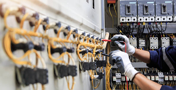 Professional Electrician technician working in Schlusser, PA